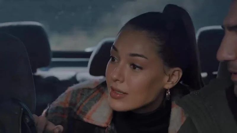 Кадры из сериала Пламя (2020)