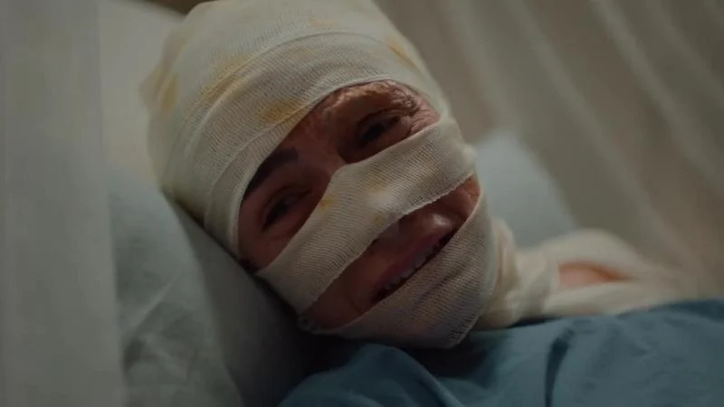 Кадры из сериала Пламя (2020)